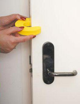 Lock for the door: basic types and applications