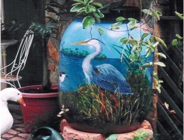 How to paint barrels in a dacha or in a garden
