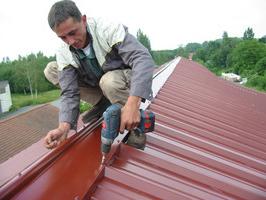 Self-tapping for profiled sheeting: what is it?