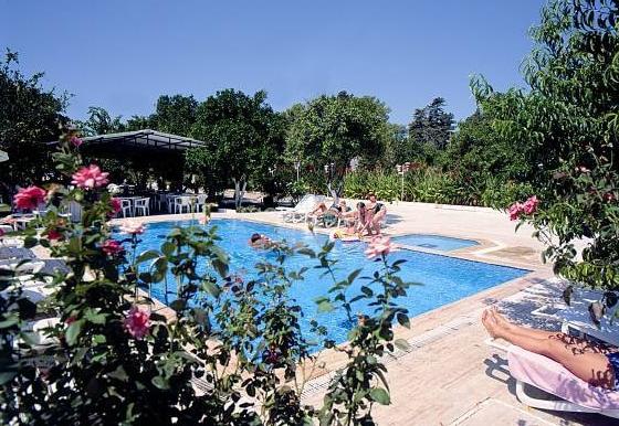 A wonderful budget option for a vacation abroad at the Derin Hotel 3 on the Mediterranean coast
