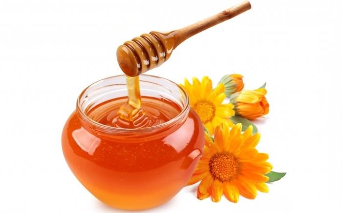 Fragrant honey: the harm and benefit of the product